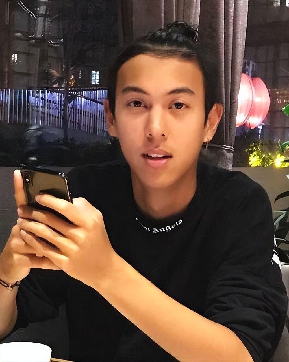 斯普利特离队对杨瀚森来说，是最好的机会，也最后的机会